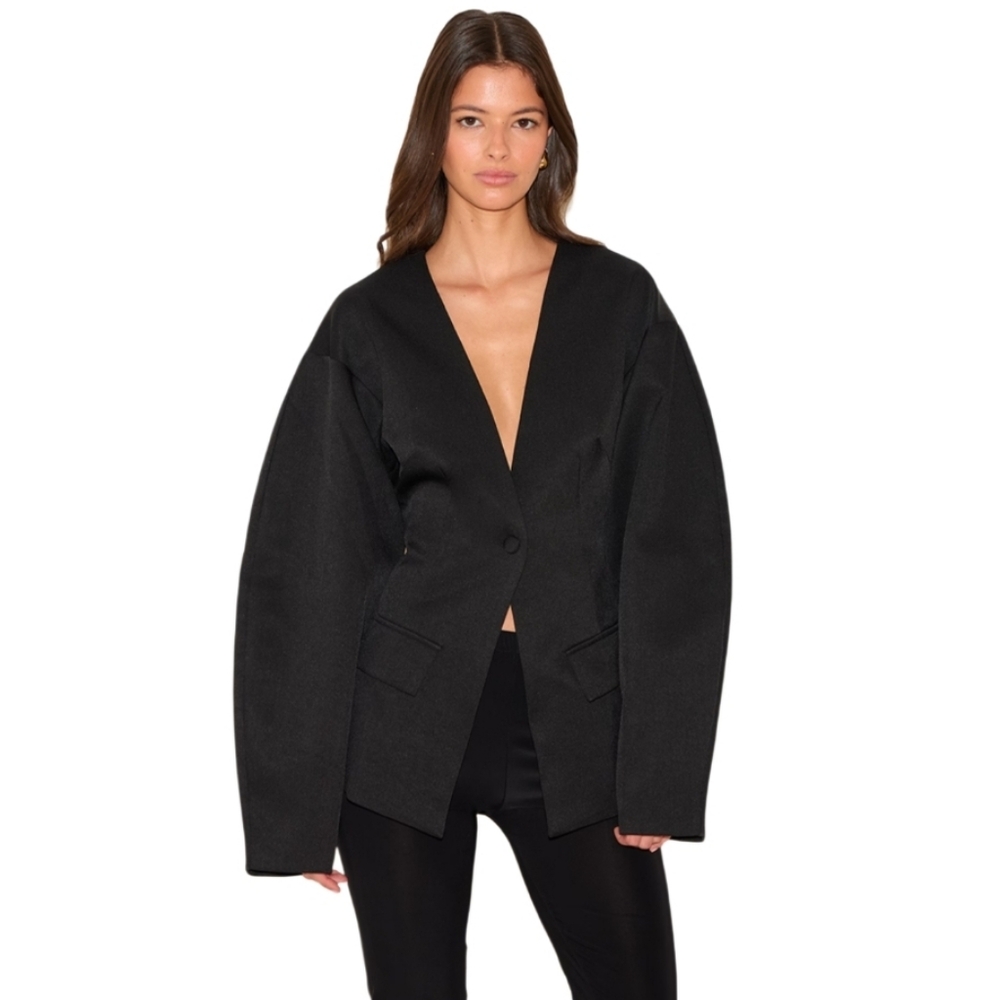 PRETTYLITTLETHING $121 Black Cocoon Sleeve Cinched Waist Fitted Blazer NWT FALL
